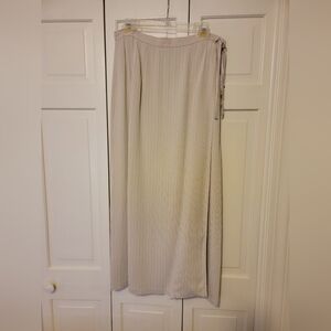 Due Per Due Women's Maxi Skirt in Light Beige Stripe Size 12 NWT